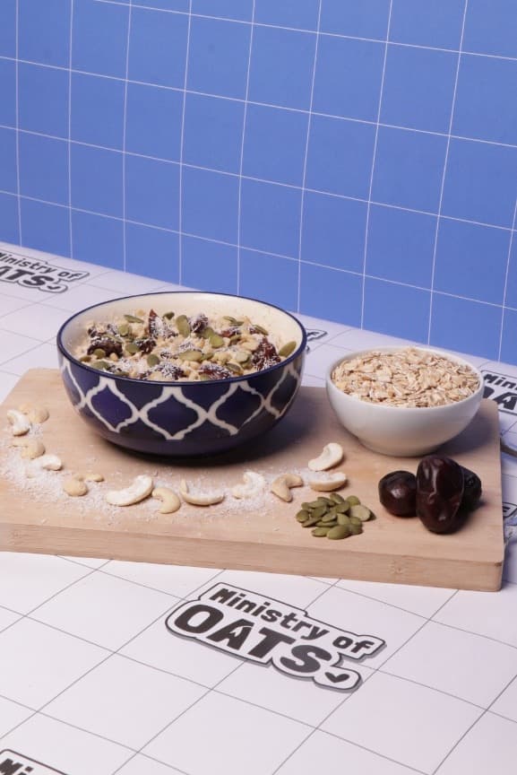 Coconut Dates Oatmeal